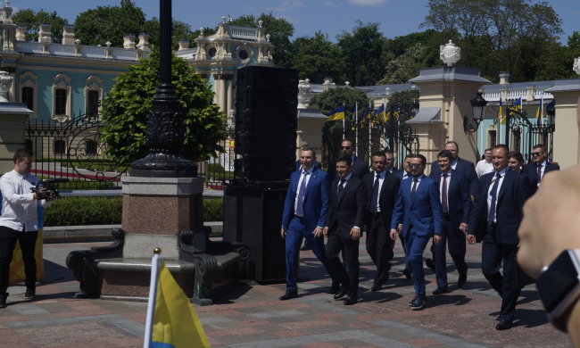 Не боюсь: Зеленский опустил на землю "орлов Авакова"