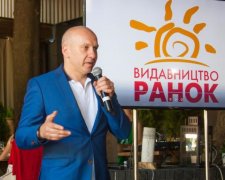 Скандал с "российским" Крымом в учебнике: издательство сделало громкое заявление