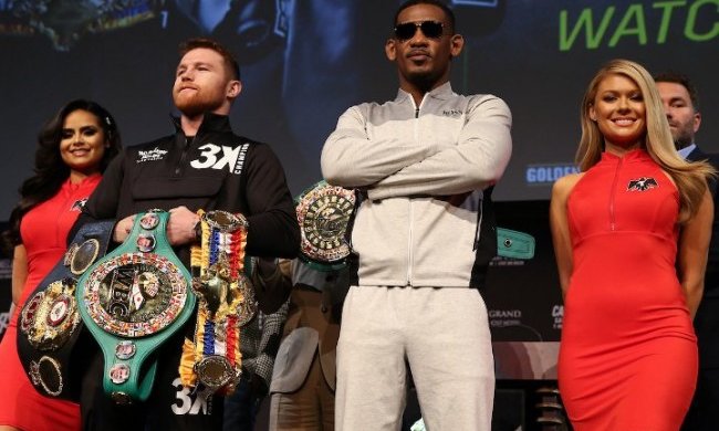 Альварес и Джейкобс встретились лицом к лицу перед боем: видео