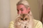 Скрин, видео Волочкова и кот