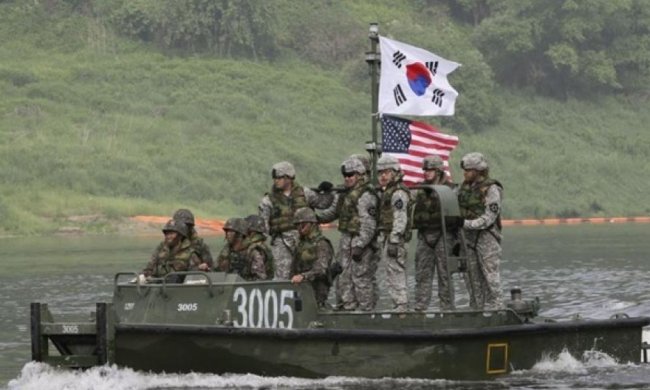 США и Южная Корея начали совместные учения