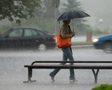 Неділя принесе українцям хмарну та дощову погоду