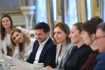 Главное за ночь: образование при Зеленском, разведение сил на Донбассе, бесплатная коммуналка и новые водительские права