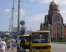 Предпасхальные ярмарки изменят движение киевских автобусов: список