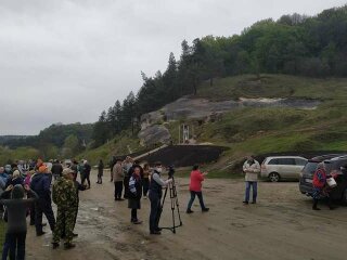 На Львівщині місцеві жителі понівечили середньовічну пам’ятку, фото: Facebook