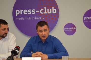 Дмитро Шенцев: біографія і досьє, компромат, скрін із Фейсбук