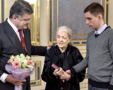Вдова колекціонера подарувала Україні роботи Малевича та Далі