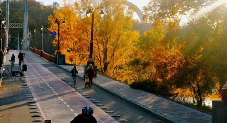 Українці, осінь, фото із соцмереж