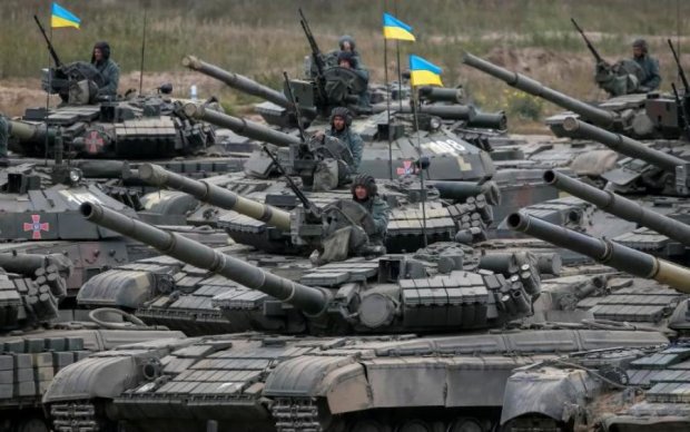 Можно смотреть бесконечно: сеть поразили кадры с украинскими танками