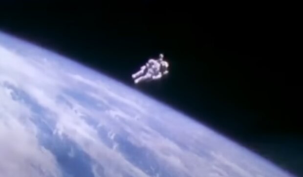 Открытый космос, скриншот: Youtube
