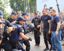 Столкновения в Одессе: десятки жертв и уголовное дело