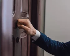 ПФУ заглянет в гости к каждому: новые правила назначения социальной помощи