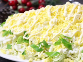 Салат «Мімоза», кадр з відео