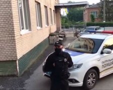 У Львові копи врятували закривавленого 23-річного водія – сварка з дружиною ледь не коштувала життя