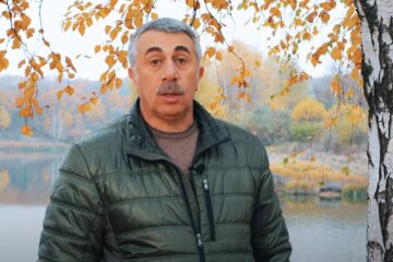 Доктор Євген Комаровський (скріншот You Tube)