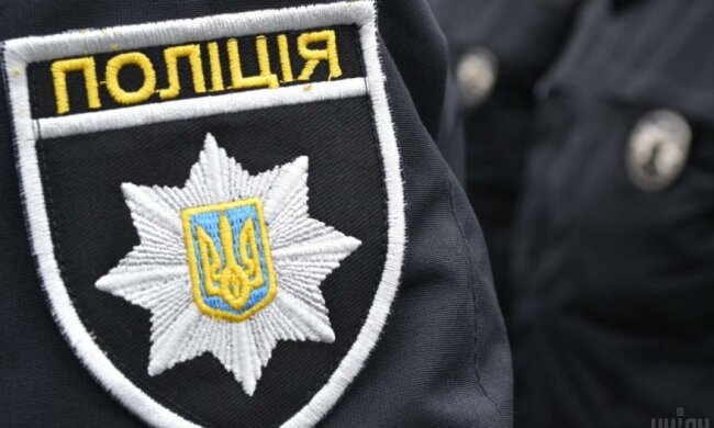 П'яна поліцейська погрожувала інспекторам ДАІ