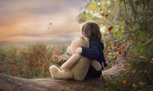 Воображаемые друзья: когда за обычным явлением может скрываться нечто зловещее