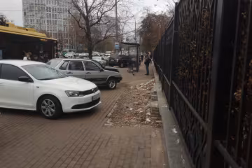 парковки на тротуарах