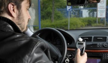  Українських водіїв змусять купити алкотестер