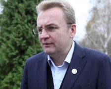 Садовый продает канал "24" из-за выборов, - политический эксперт Владислав Михеев