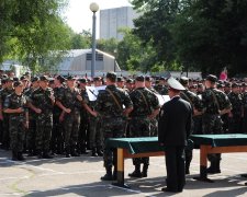 Хлопчик молодий: лейтенант обікрав рідну військову частину заради 400 тис грн