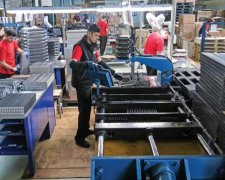 Завод українського олігарха збанкрутував