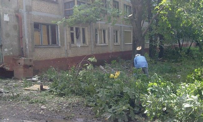 Черговий обстріл Горлівки: зруйновані будинки і жертви (фото)