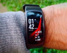 Samsung Galaxy Fit затьмарить Mi Band 4 неймовірним функціоналом