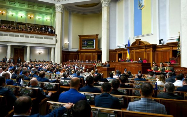 Рада обновилась на 80%: какие известные и скандальные нардепы "пролетели" на парламентских выборах