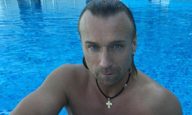 Вовчиці в захваті: Олег Винник показав фото з тренування