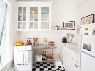 Необладнана кухня / фото: apartment therapy