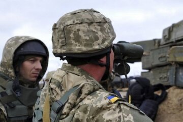 Примарне перемир'я та 32 обстріли бойовиків: доба в АТО