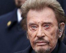 Тяжелая потеря: легендарного рокера провожали тысячи поклонников