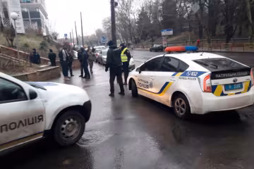 В Одессе семье коллекторы устроили зверские пытки: "'Вытрясли душу"