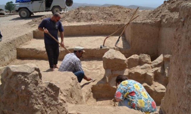 Найдавніша в світі ручка попалася мисливцям за скарбами