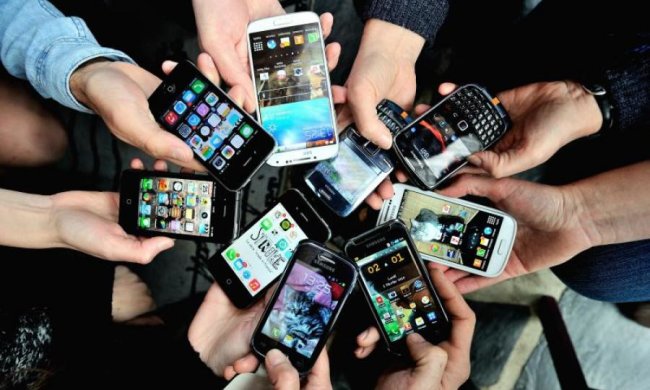 Названы 5 самых продаваемых смартфонов всех времен