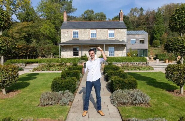 Британец выиграл шикарное имение и едва его не потерял. Фото Daily Mail