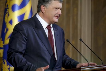 Порошенко назвал диаспору уникальным этноявлением в мире 