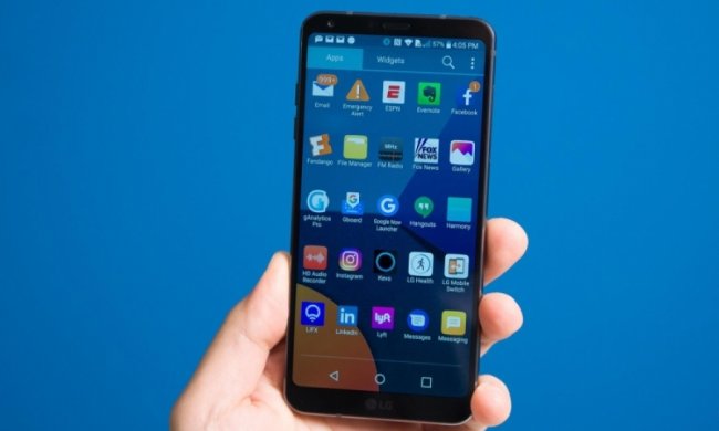 У мережу витекли фотографії LG G6 Mini