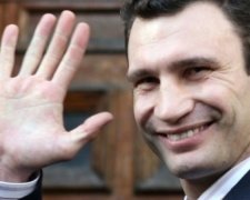 Стало відомо, яку зарплату отримує мер Києва