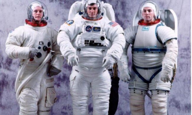 Розумний скафандр поверне астронавтів "додому"