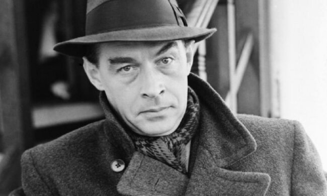 Найкращі антивоєнні цитати до річниці смерті Ремарка