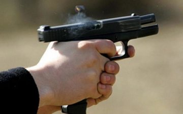 Внезапная стрельба решила судьбу сразу нескольких украинцев

