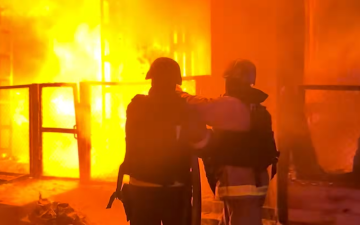 Наслідки атаки рф. Фото: скрін youtube