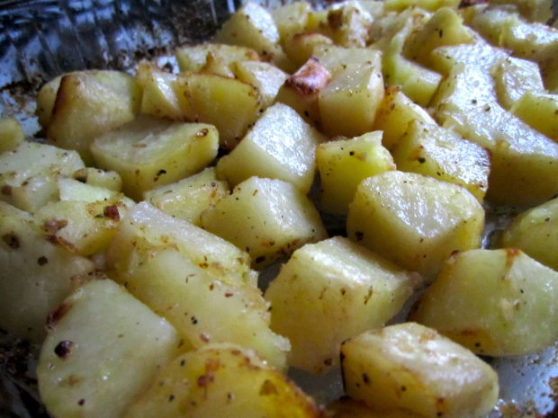 пікантний рецепт картоплі, запеченої з лимоном і орегано