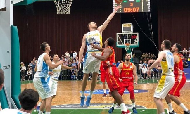 Збірна України з баскетболу перемогла сильних іспанців