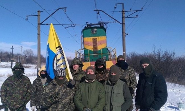 "Блокадники" пояснили, чого чекають від Ахметова