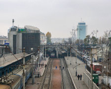 Коїться щось недобре: труп на київському вокзалі змусив жителів столиці здригнутися