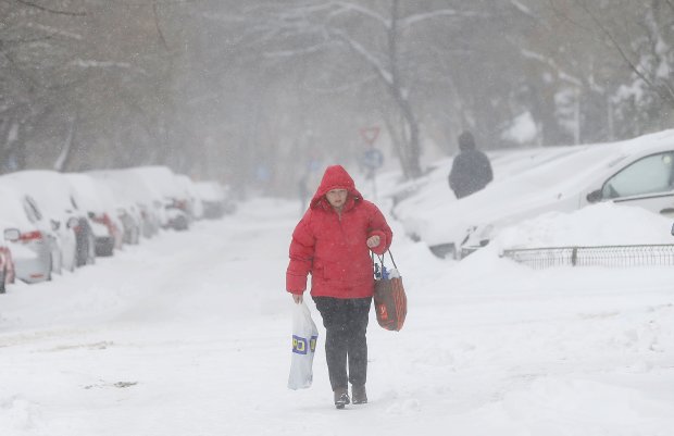 В Україну повертається сувора зима зі снігопадами та морозами