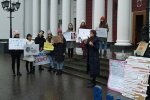 В Одесі Труханов потрапив під роздачу через Грету Тунберг: тривожні кадри